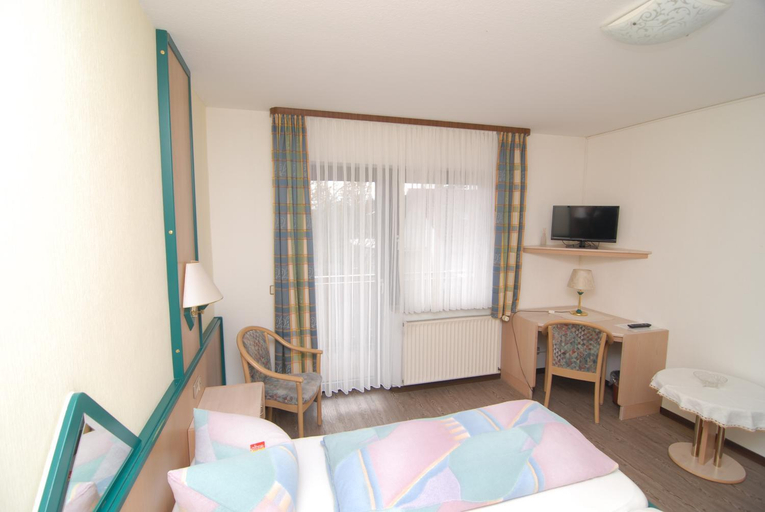 Bedroom 4, Gastehaus Balzer, Marburg-Biedenkopf