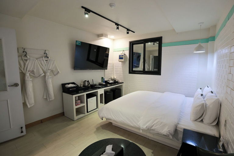 Bedroom 5, hotel sweet dream stay, Jinju