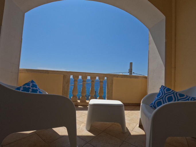 Others 4, B&B The Sun 'tis, Lecce