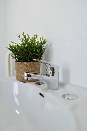 Bathroom 4