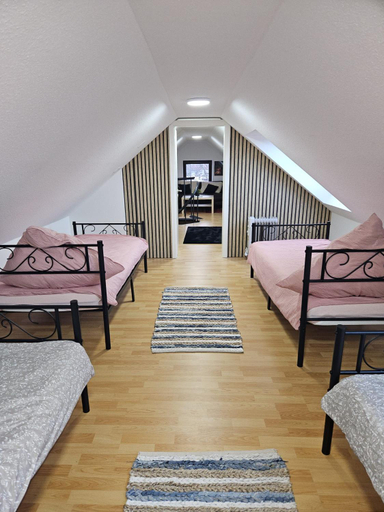 Others 5, Schon und bequem Wohnung, Calw