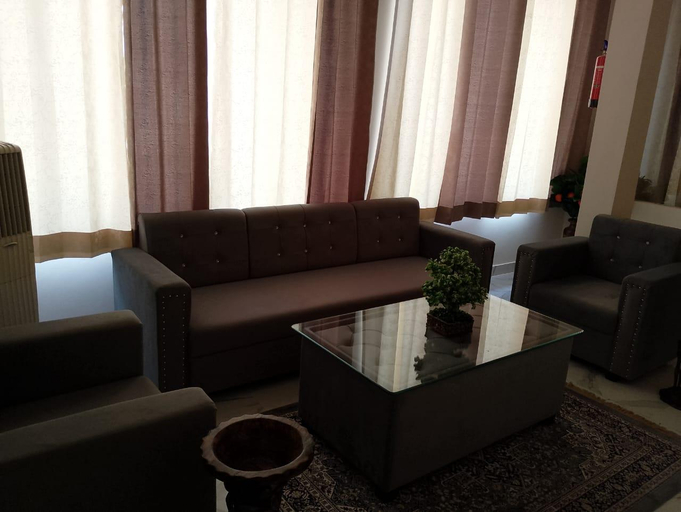 Public Area, Hotel LR Delite Inn, Mathura