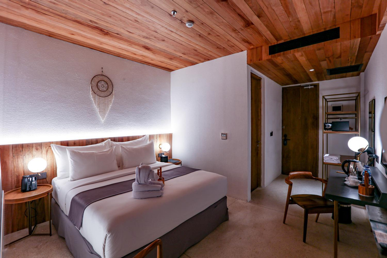 Bedroom 12