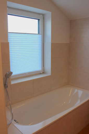 Bathroom, Wirtsberg Pension & Cafe, Freising