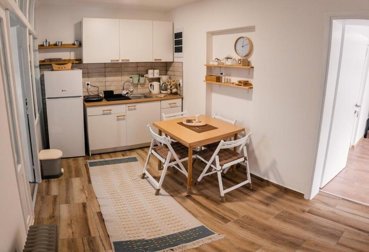 Others 5, Apartmani Jovcic, Leskovac