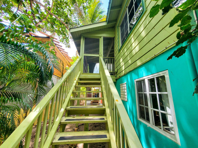 Entrance 2, Beachfront Condo Complex In Placencia Village