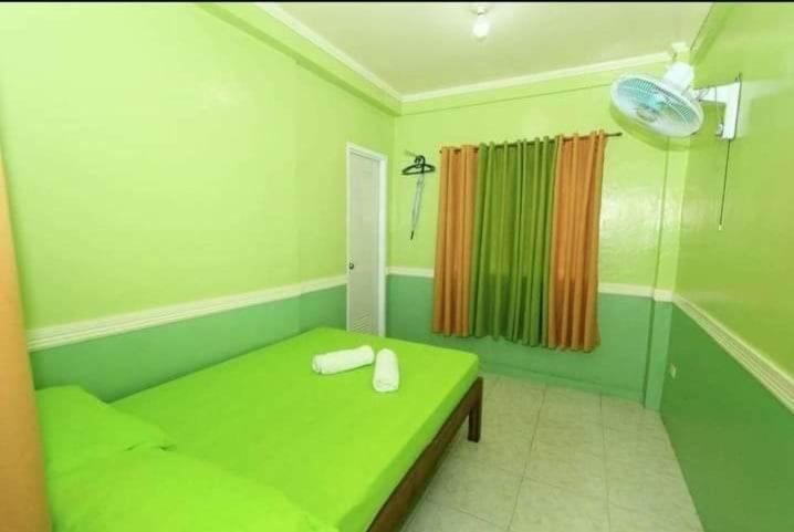 Others 5, Santimart Backpackers Coron, Coron