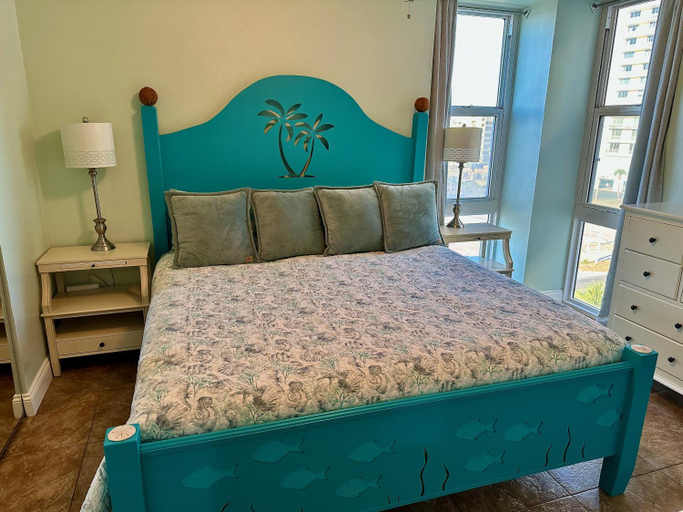 Bedroom 2, Your Beach Therapy Awaits at Sans Souci, Escambia