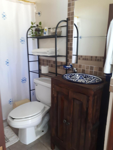 Bathroom 4, La Vivienda Villa, Dist. Pochutla