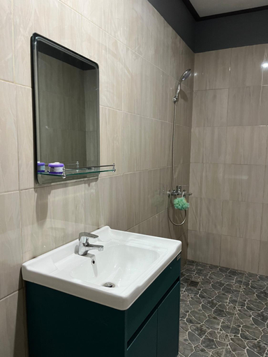 Bathroom 5