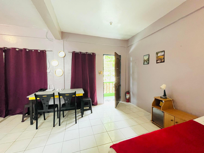 Dining Room 4