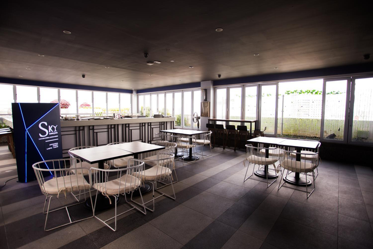 Food & Drinks 4, Suasana suites By The one, Johor Bahru