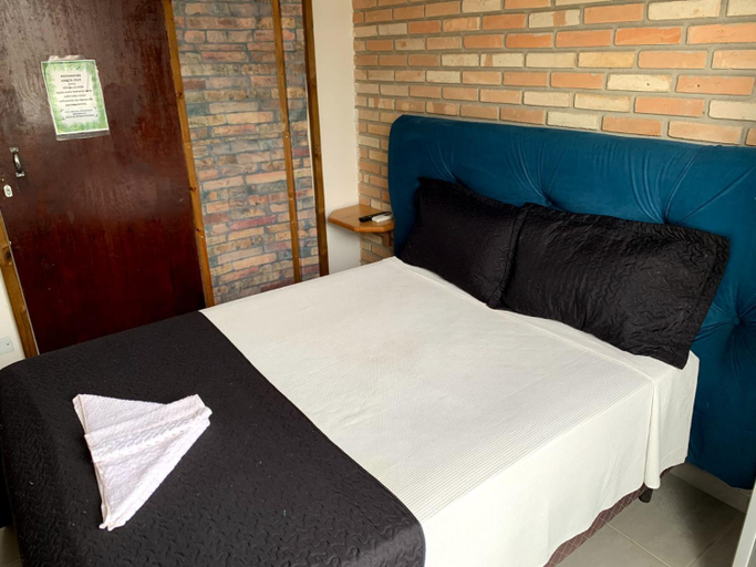 Bedroom 4, Hostel Vento Leste, Bombinhas