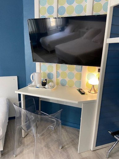 Bedroom 3, Hotel Le Pelican, Ardennes