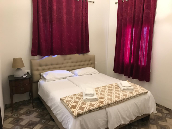 Bedroom 3, Mensa Christi Hotel Nazareth