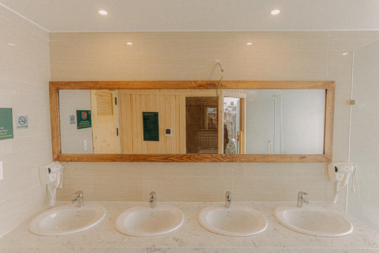 Bathroom 7