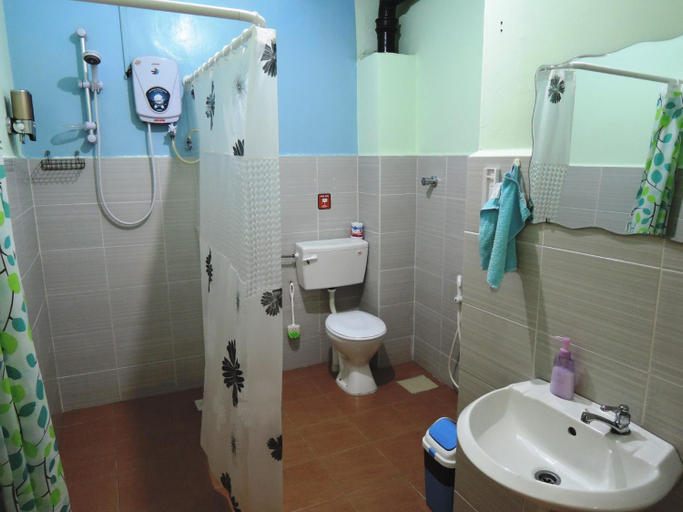 Others 5, The Pillohouzzze, Malacca City
