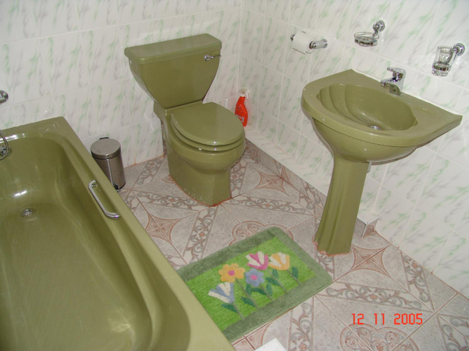 Bathroom 2, Bed and Breakfast at Eves, eThekwini