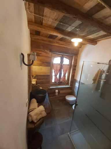 Others 4, Chalet MariBru, Cuneo