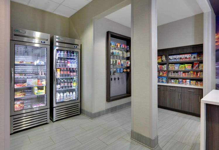 Food & Drinks 5, La Quinta Inn & Suites by Wyndham Big Spring, Howard