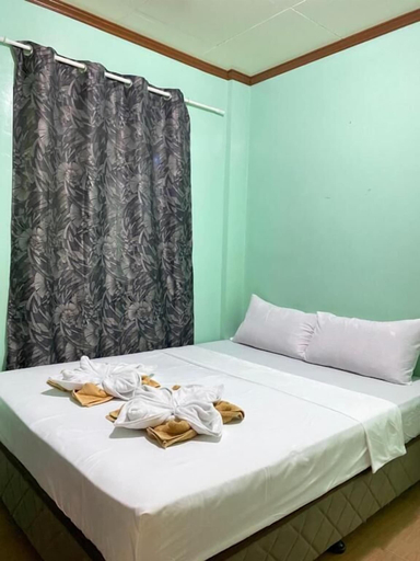 Bedroom 5, Mila's Guesthouse, Moalboal