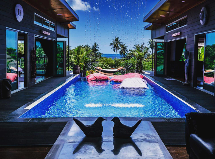 Others 3, Stunning villa with ocean views and free car, Ko Samui