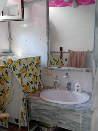 Bathroom 5, VACANZE A META DI SORRENTO, Napoli