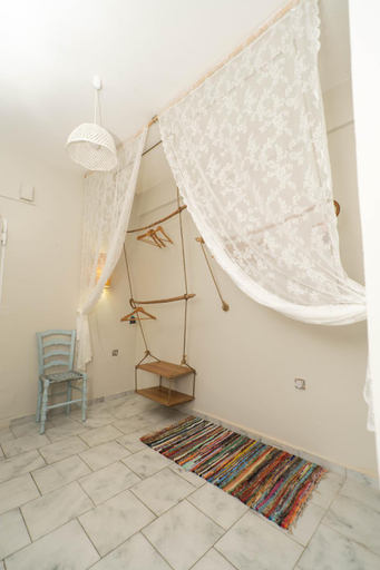 Bedroom 2, Dimitris City Break Apts, Crete