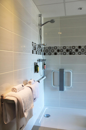 Bathroom 4, Rives d Or Hotel, Var