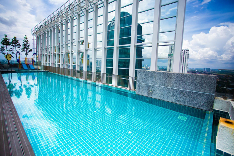 Sport & Beauty 5, Suasana suites By The one, Johor Bahru