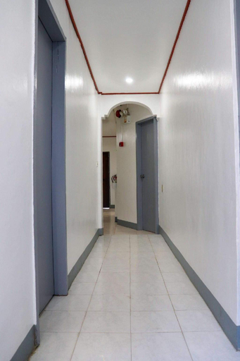 Others 5, EM'S HOMESTAY, Coron