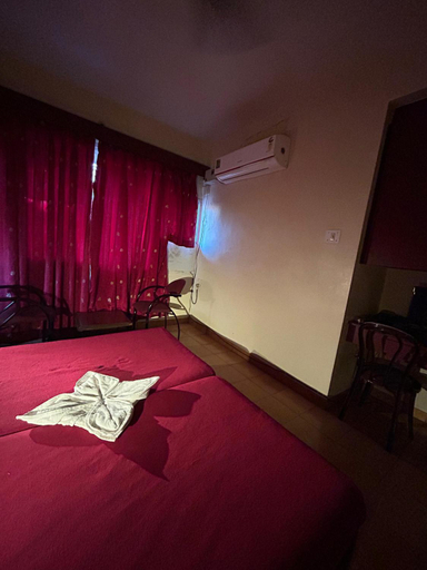 Bedroom 2, HOTEL PRABHA, Ratnagiri