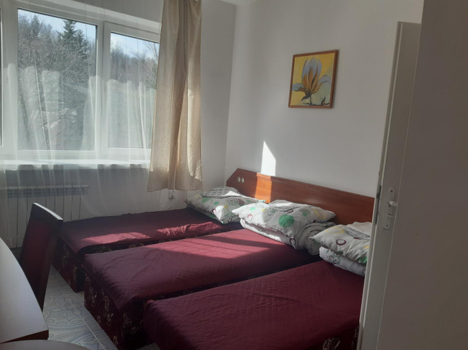 Others 4, OSRODEK WYPOCZYNKOWY MAZOWSZE W KARPACZ, Jelenia Góra
