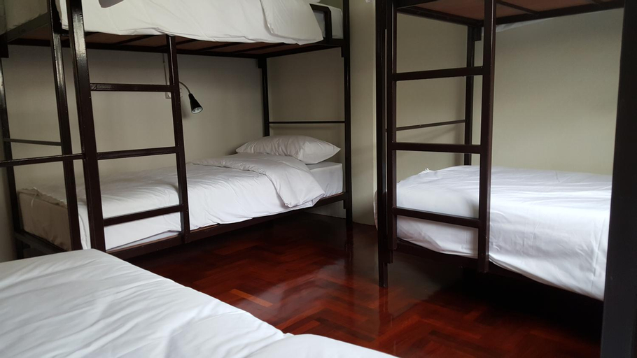 Bedroom 19