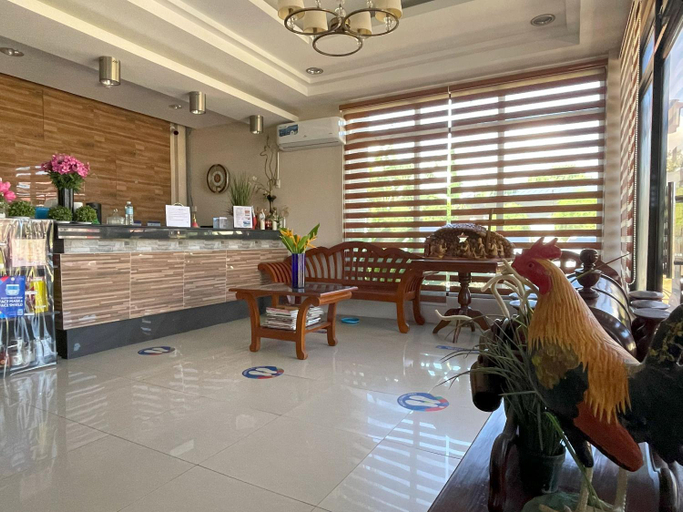 Public Area 2, Argao Seabreeze Hotel powered by Cocotel, Argao