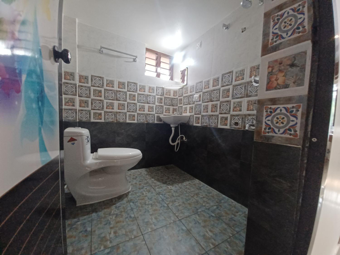 Others 3, JEENA MOTEL, Kollam