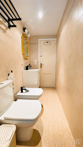 Bathroom 2, Apartamento Calipso, Tarragona
