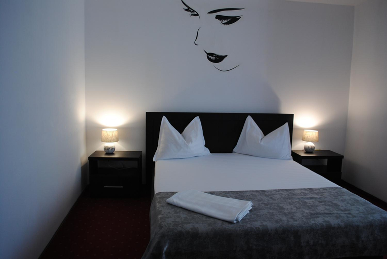 Bedroom 3, Hotel Corona, Drobeta-turnu Severin