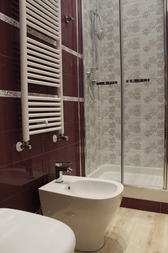 Bathroom 3, Affittacamere Massimo D'Azeglio, Barletta-Andria-Trani