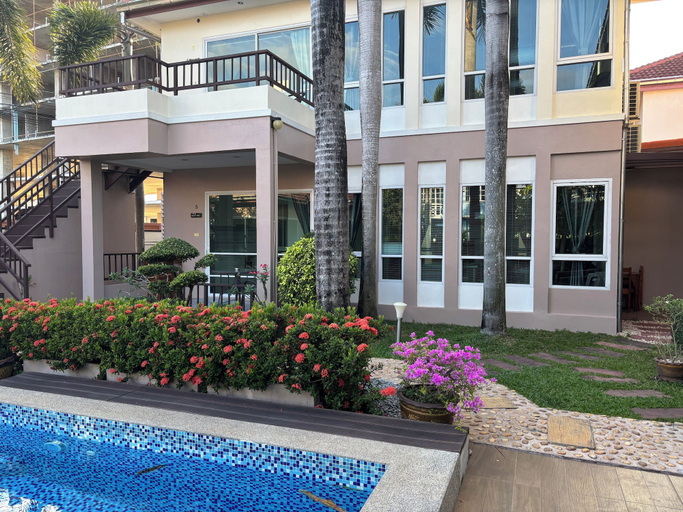 Exterior & Views 2, khun mai villa, Pattaya