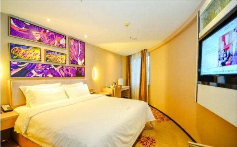 Bedroom 14