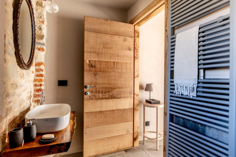 Bathroom 6