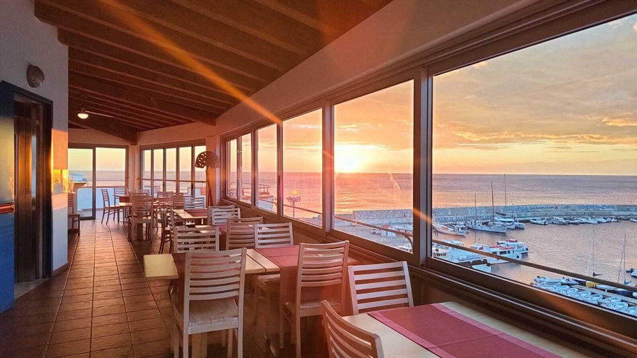 Food & Drinks 5, BUE MARINO HOTEL & ROOFTOP BAR, Nuoro