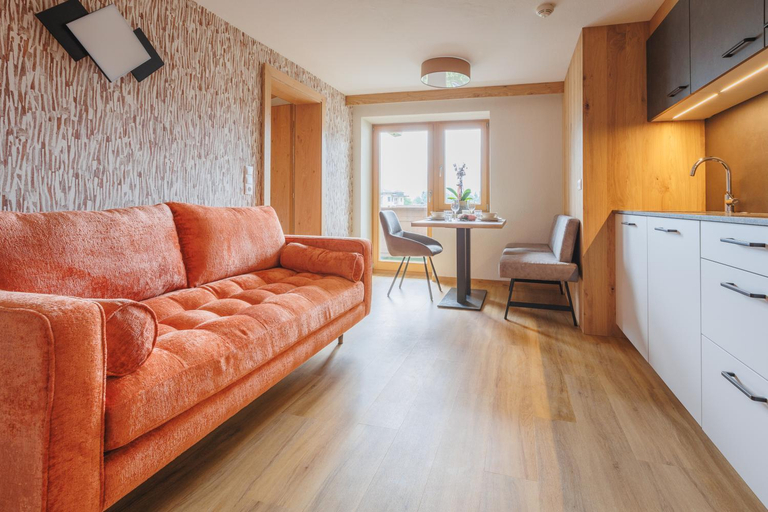 Others 5, hin&weg das Aparthotel, Schwaz