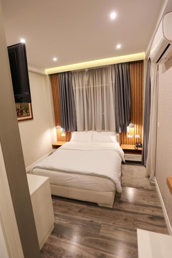 Bedroom 2, Hotel Romeo, Korçës