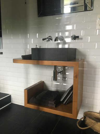 Bathroom 3, Gite & Chambre d'hotes ClosSaintJoseph - Jacuzzi, Sauna & Piscine ext chauffee, Seine-Maritime