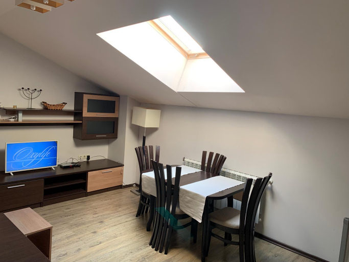 Others 5, 7 apartments in Alexander complex, Razlog