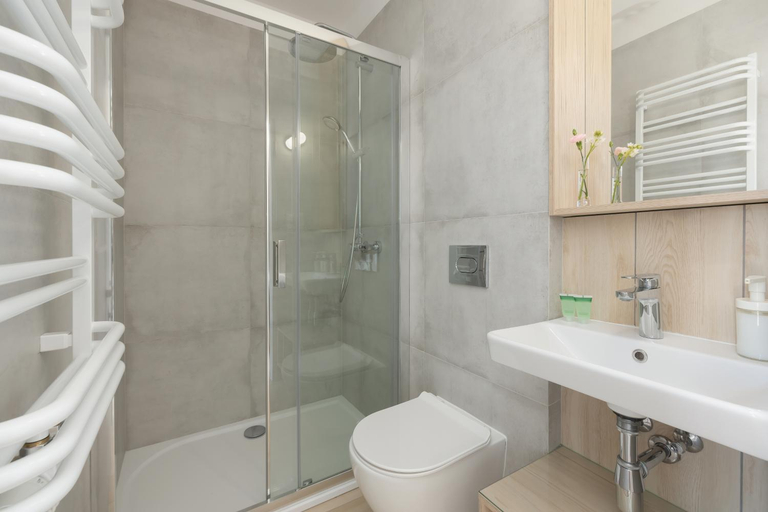 Bathroom 2, BURSZTYN - BERNSTEIN APARTMENTS, Sławno