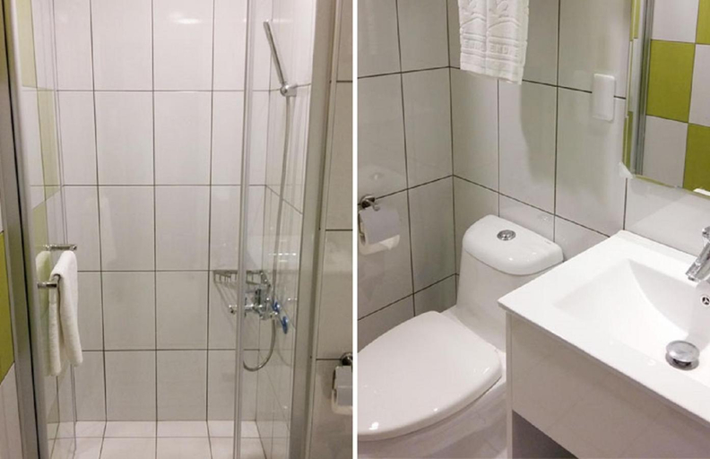Bathroom, SENDALE ZHUBEI BUSINESS HOTEL, Hsinchu County