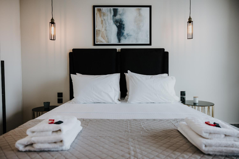 5, Pearl Apartel, Thessaly